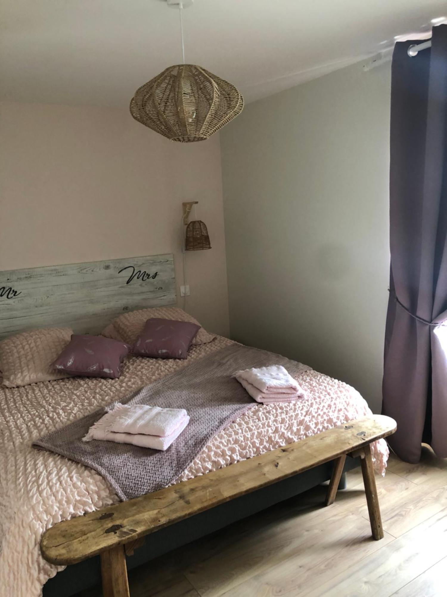Burin Des Rosiers Apartman Olby Kültér fotó